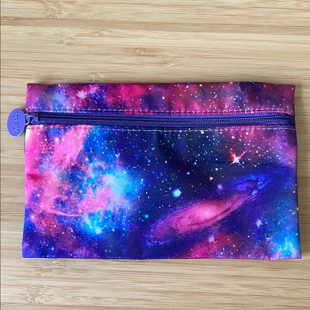 Ipsy Bag - Galaxy Print Zipper Pouch